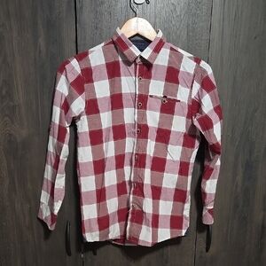 Craft + Flow Button Down Shirt
